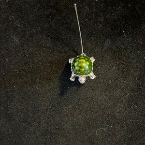 Green Turtle Brooch Pin